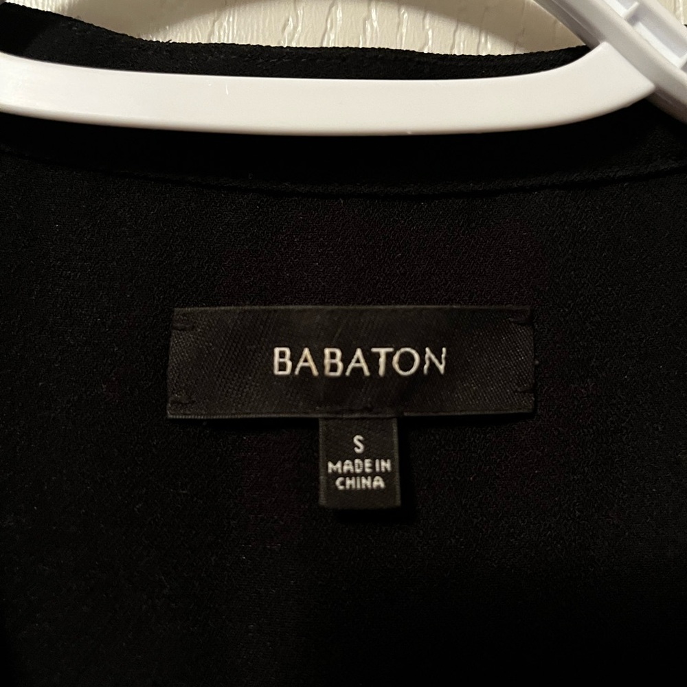 Babaton by Aritzia black belted shirtdress size small - Picture 5 of 9